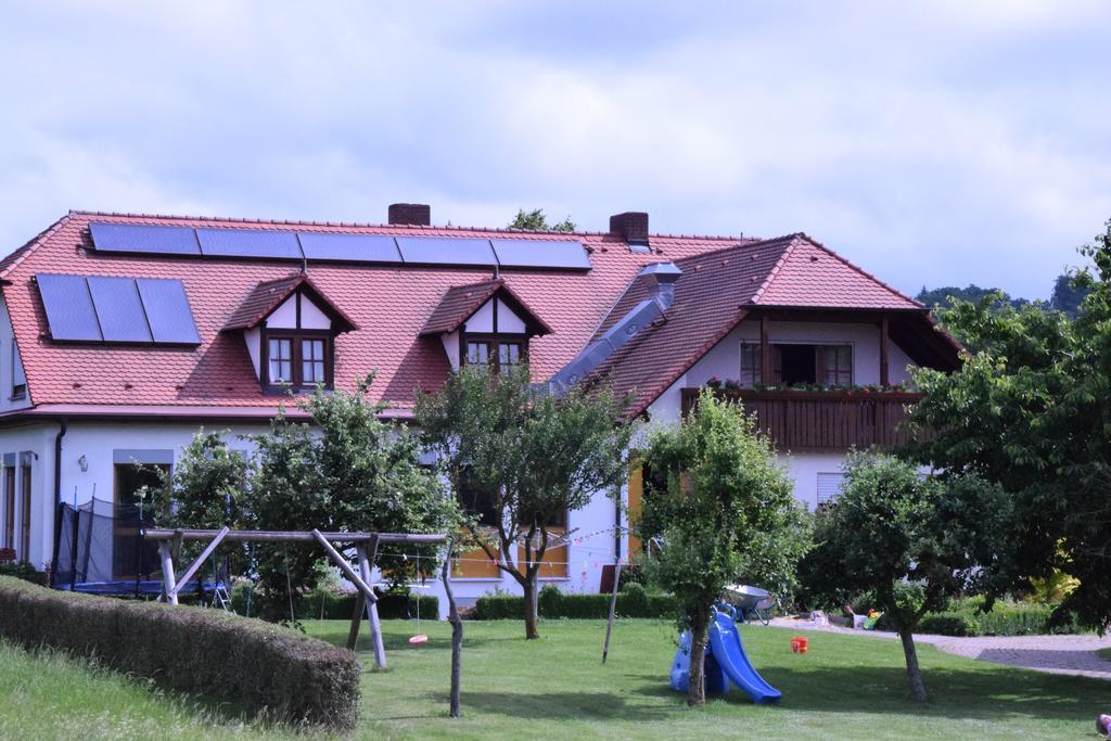 Gasthaus-Pension Hofmann Oberdachstetten Luaran gambar